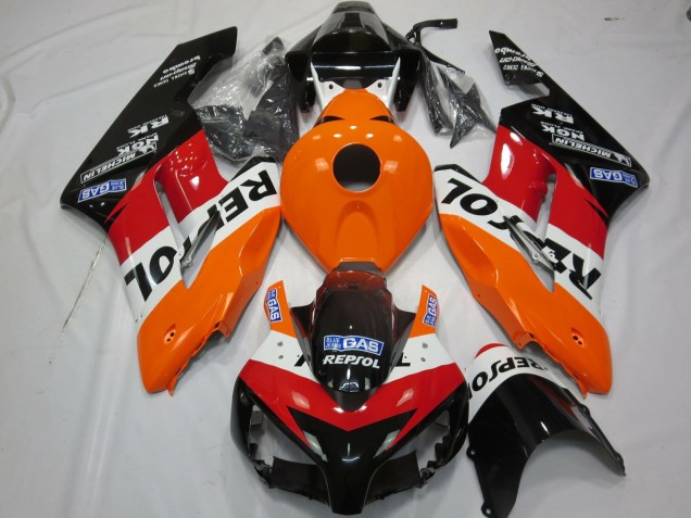 Classic Repsol Design 2 2004-2005 Honda CBR1000RR Motorcycle Fairing Classic Repsol Design 2 2004-2005 Honda CBR1000RR Motorcycle Fairing