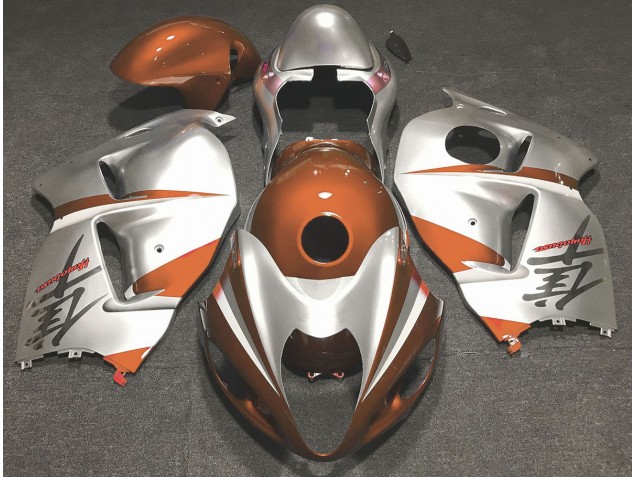 Gloss Orange and Silver 1997-2007 Suzuki GSXR 1300 Hayabusa Motorcycle Fairing Gloss Orange and Silver 1997-2007 Suzuki GSXR 1300 Hayabusa Motorcycle Fairing